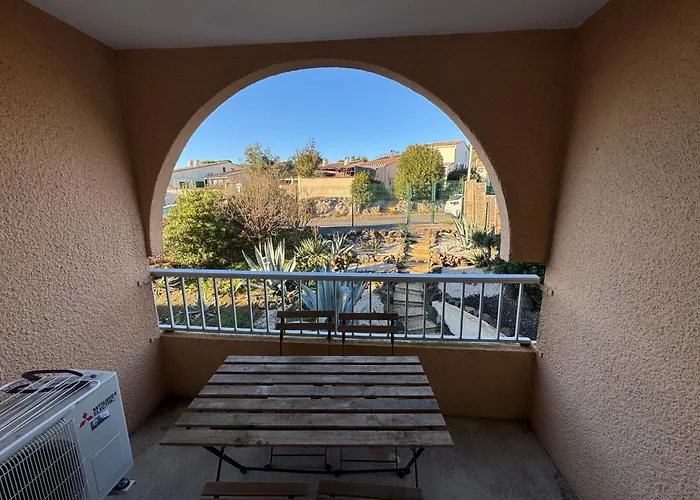 Apartahotel Avec Piscine Cap D'agde *